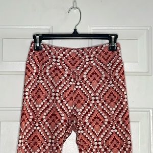LuLaRoe Leggings One Size (OS) - Salmon, Red, & White Patterned